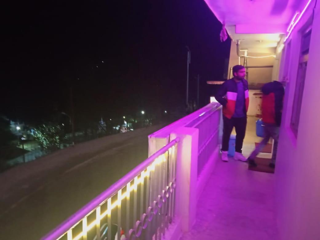 Badri Kedar Hometay Joshīmath Exterior foto